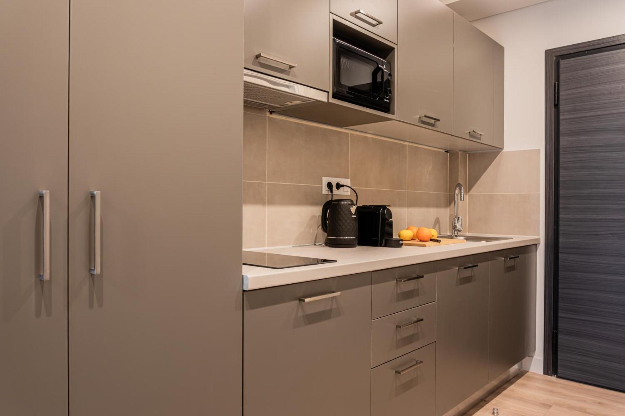 One-Bedroom Apartment with Terrace